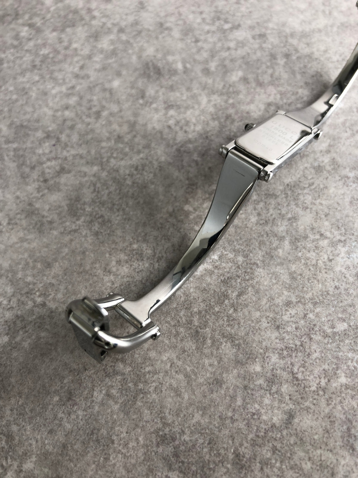 GUCCI Logo Bangle Quartz Watch Silver 1500L Vintage itiidp