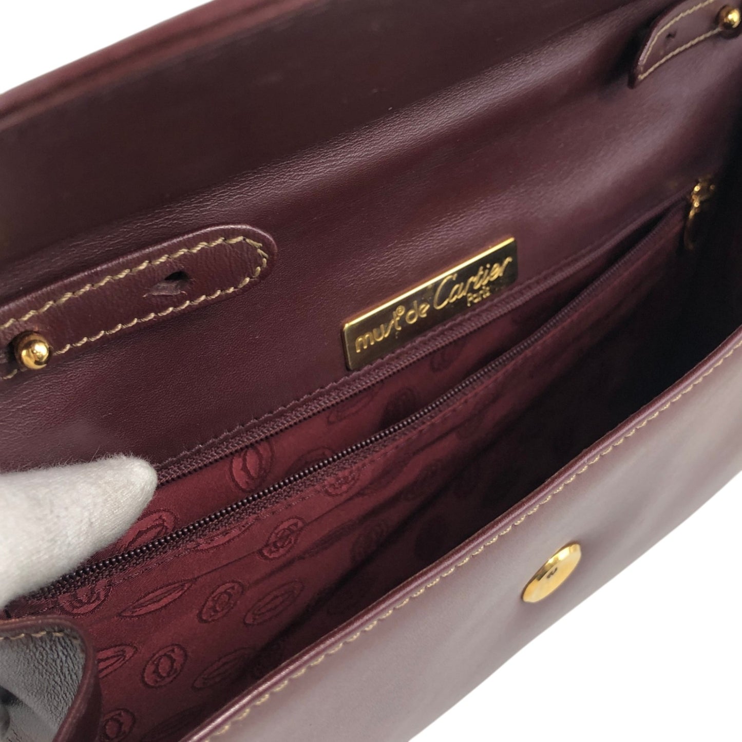 Cartier Logo Embossed Shoulder bag Bordeaux Vintage ezui2a