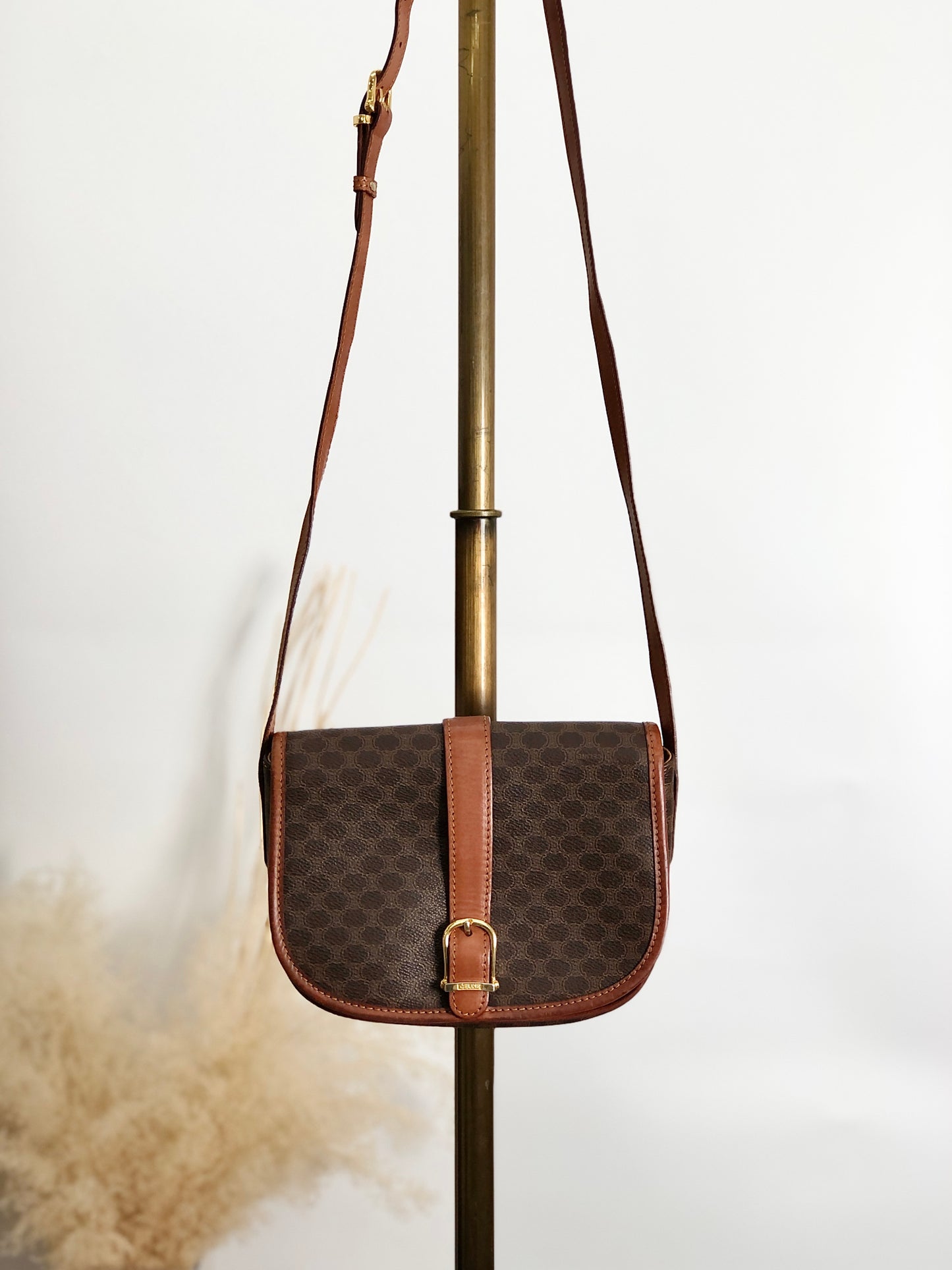 CELINE Macadam Front Buckle Shoulder bag Brown Vintage c7tgex