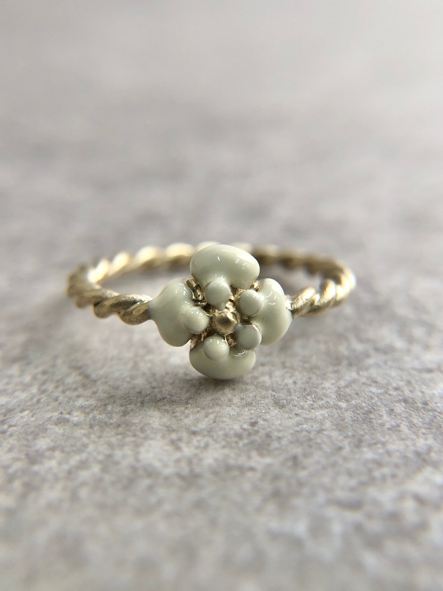 CHANEL Ring Gold×White Vintage 5ur5fy