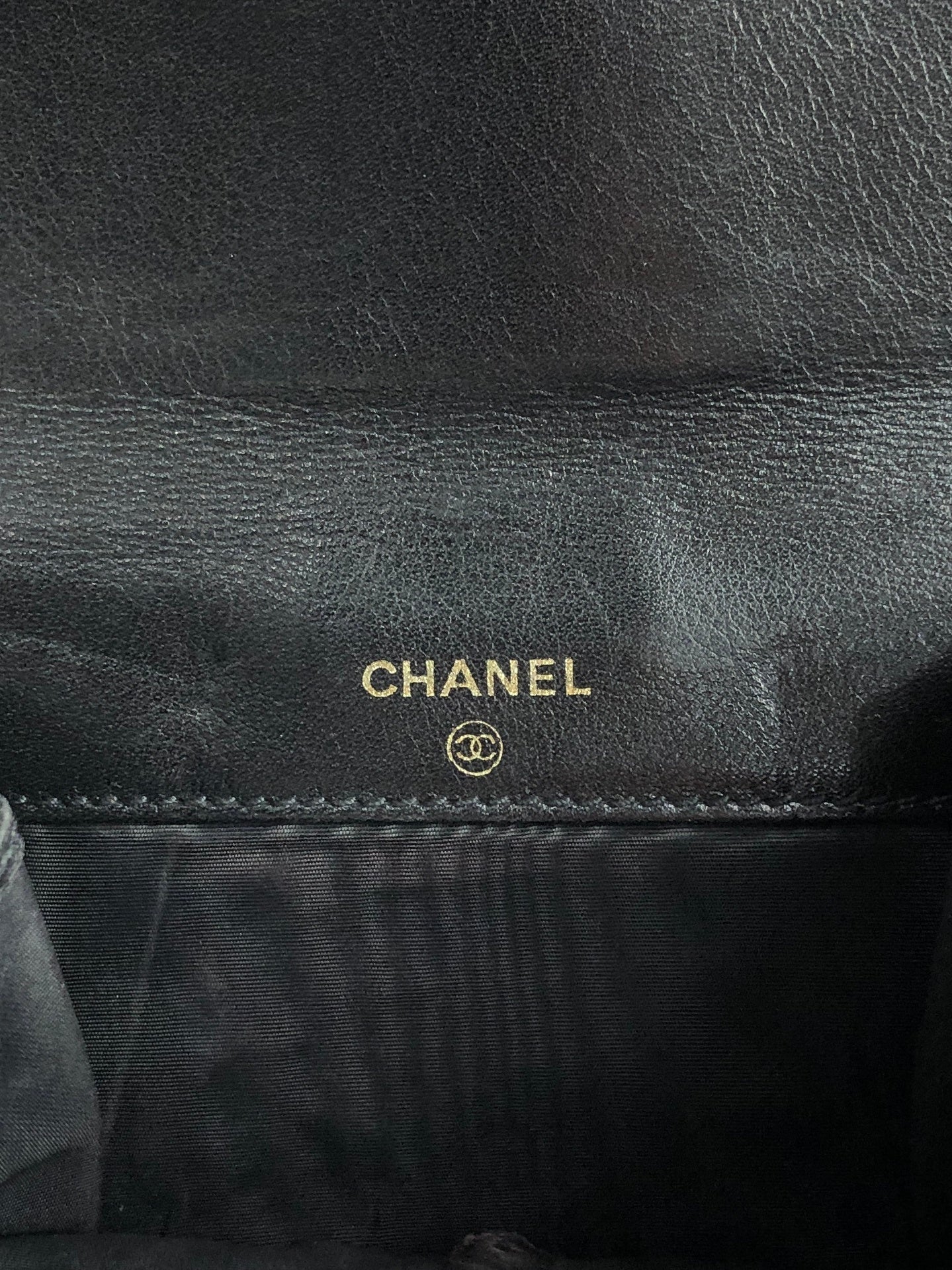 CHANEL Coco Mark Folded Wallet Black Vintage srpd6j