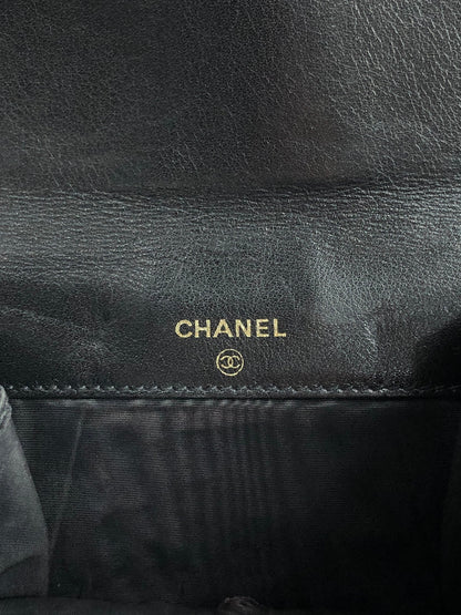 CHANEL Coco Mark Folded Wallet Black Vintage srpd6j