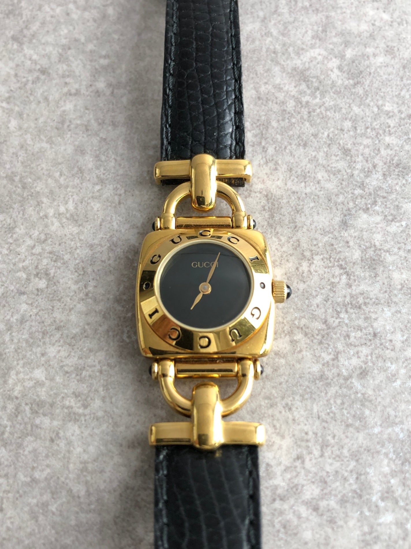 GUCCI Logo Watch Gold×Black 6300L Vintage j8nsfp