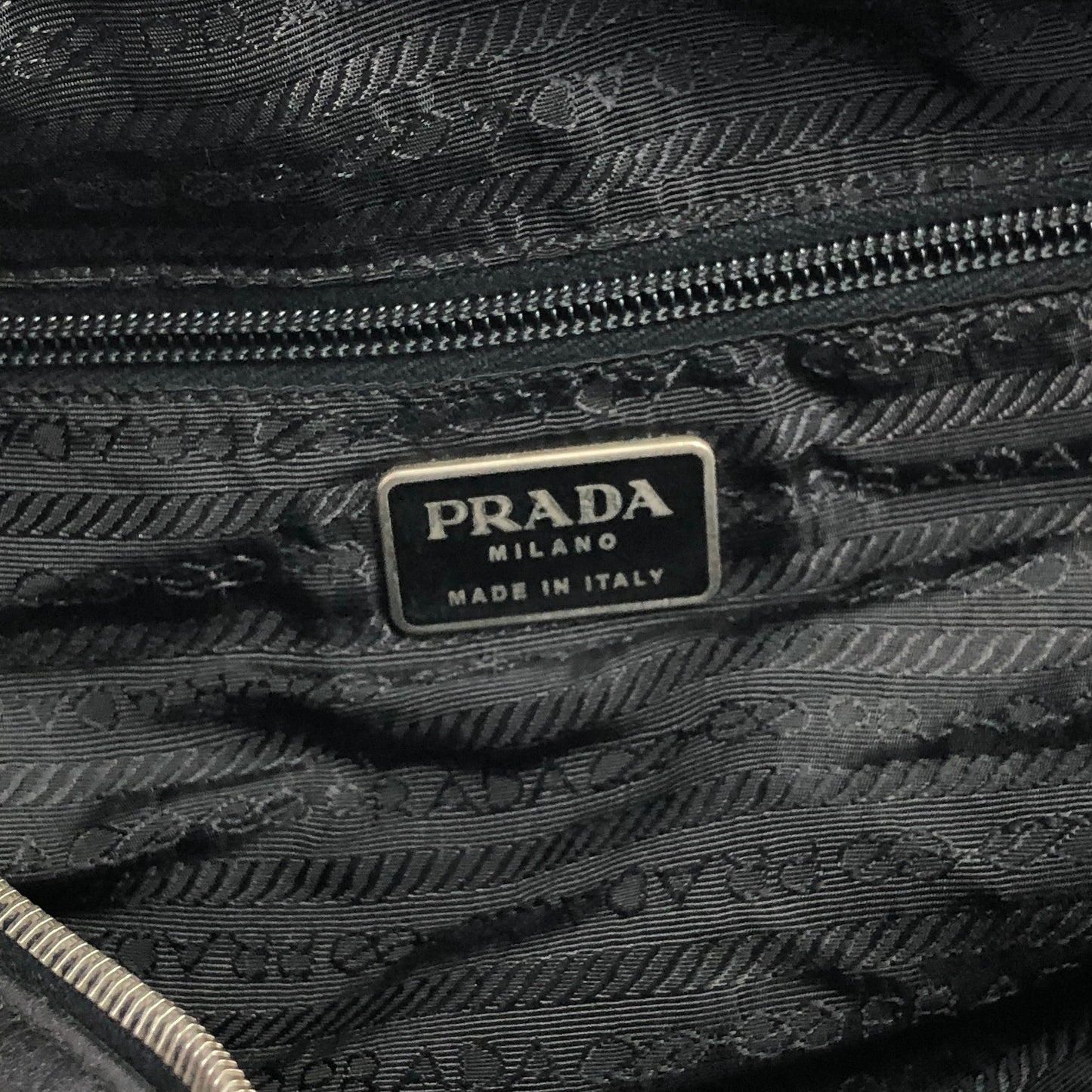 PRADA Logo Padlock Handbag Black Vintage 6vdee7