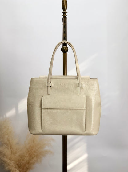 LOEWE Logo Embossed Handbag Ivory Vintage eu3utx