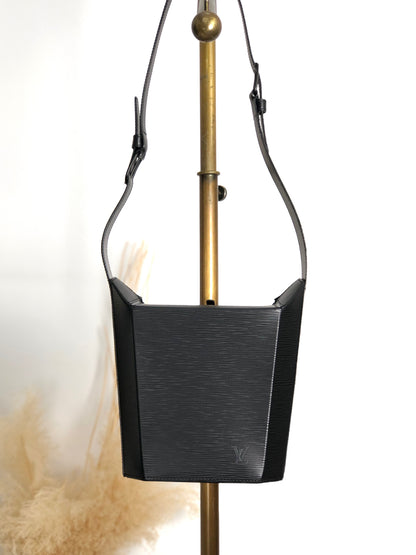 LOUIS VUITTON Epi Shoulder bag Black M80161 Vintage 83uzxd