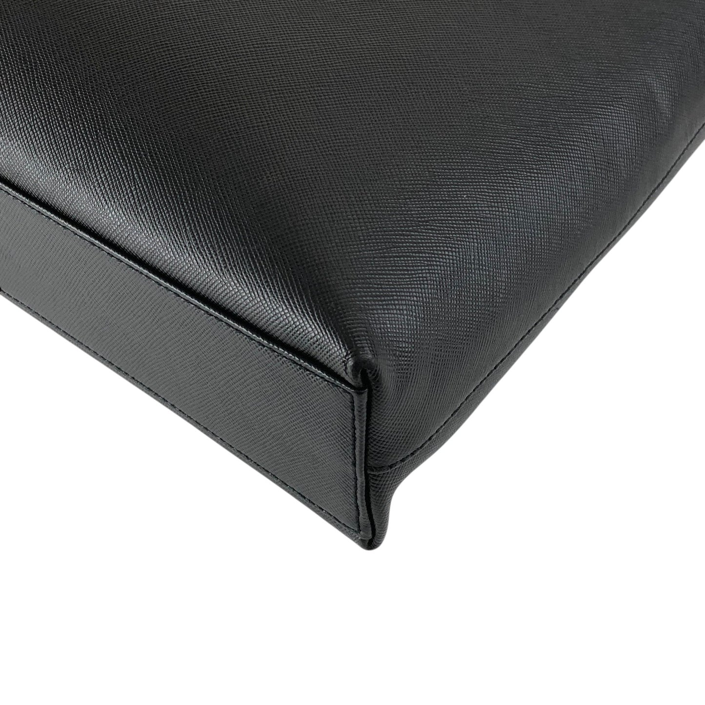 Salvatore Ferragamo Gancini Shoulder bag Black Vintage 3v3rtg