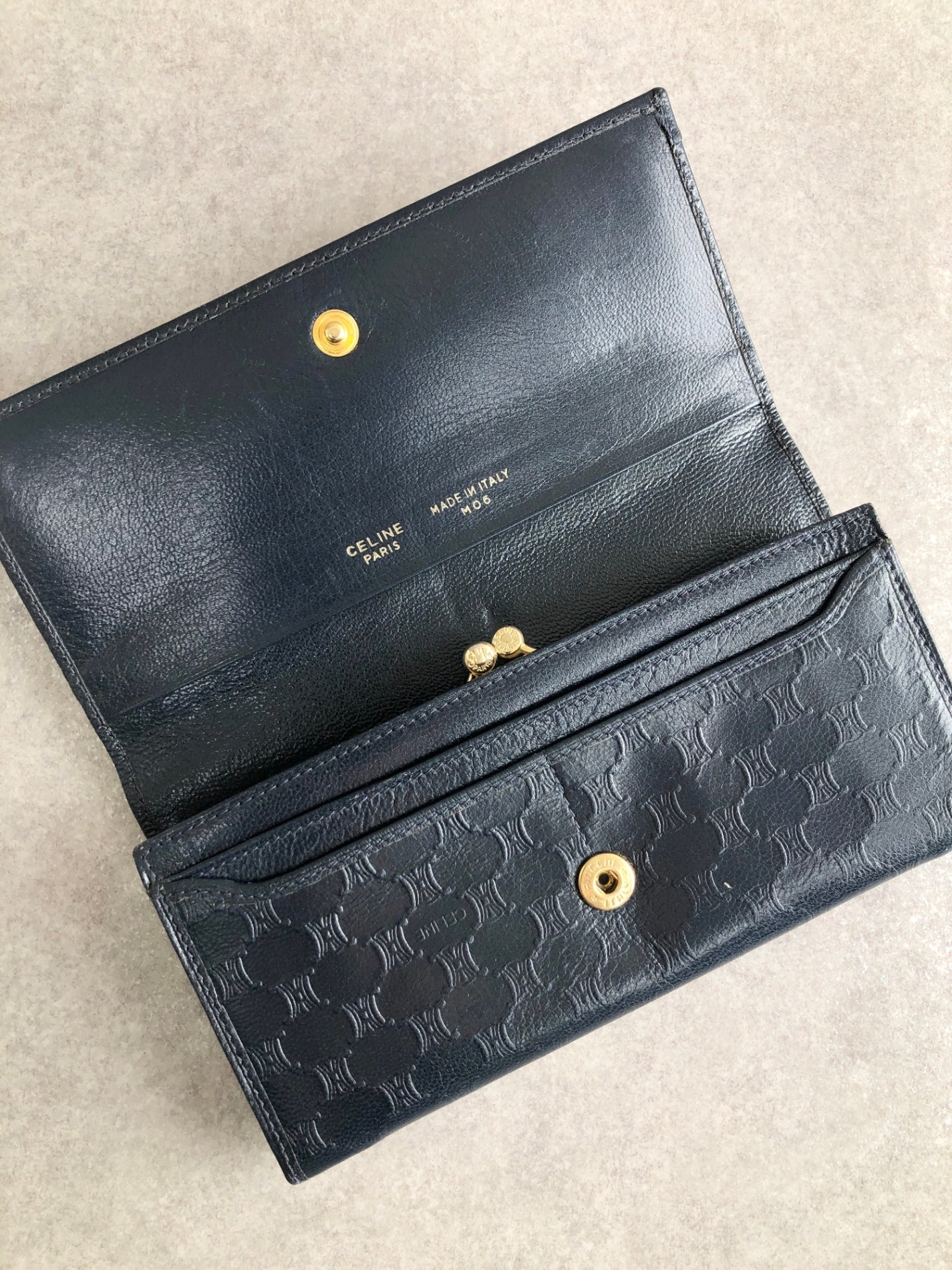 CELINE Blason Long Wallet Navy Vintage c6vgf5