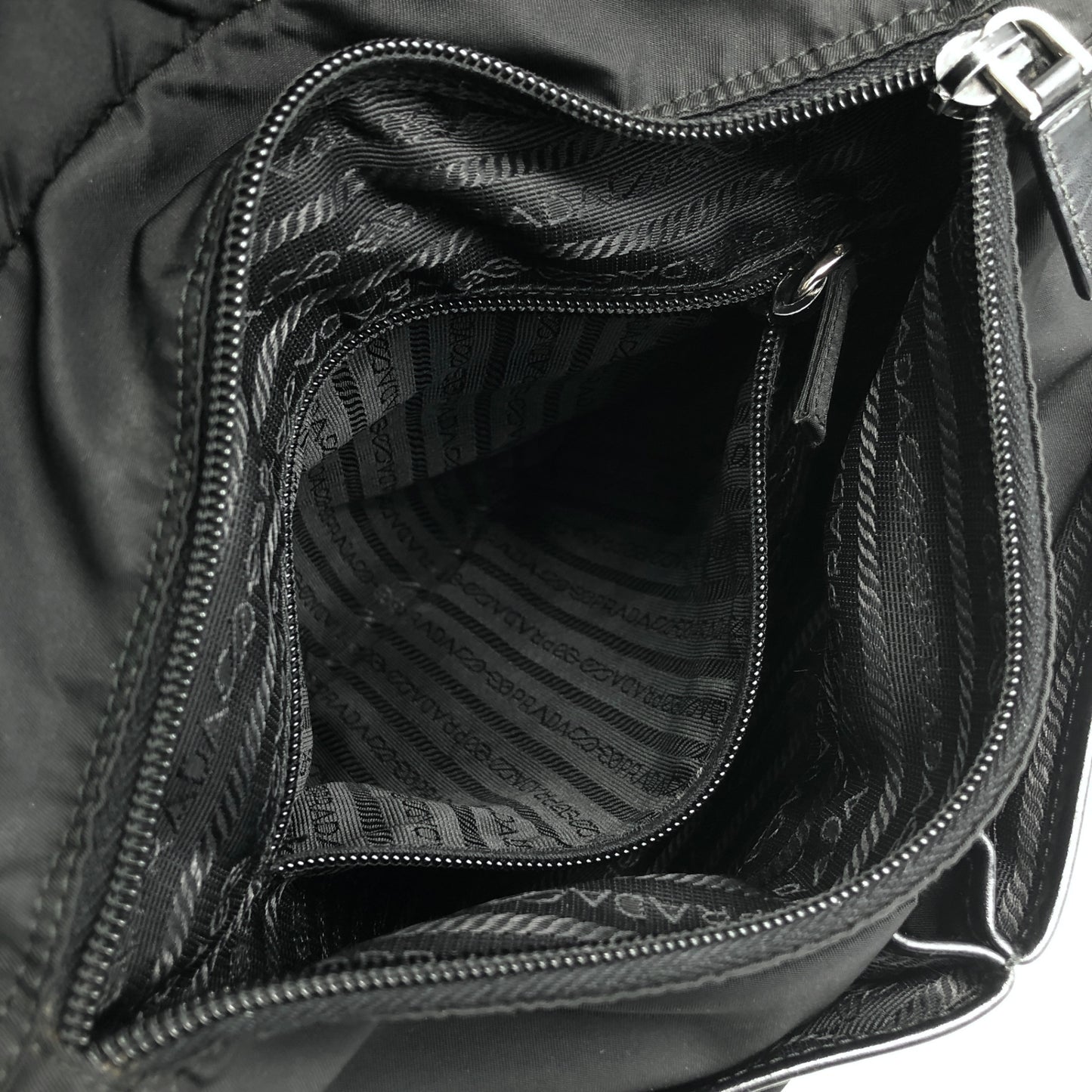 PRADA Triangle Logo Shoulder bag Black Vintage irzipj