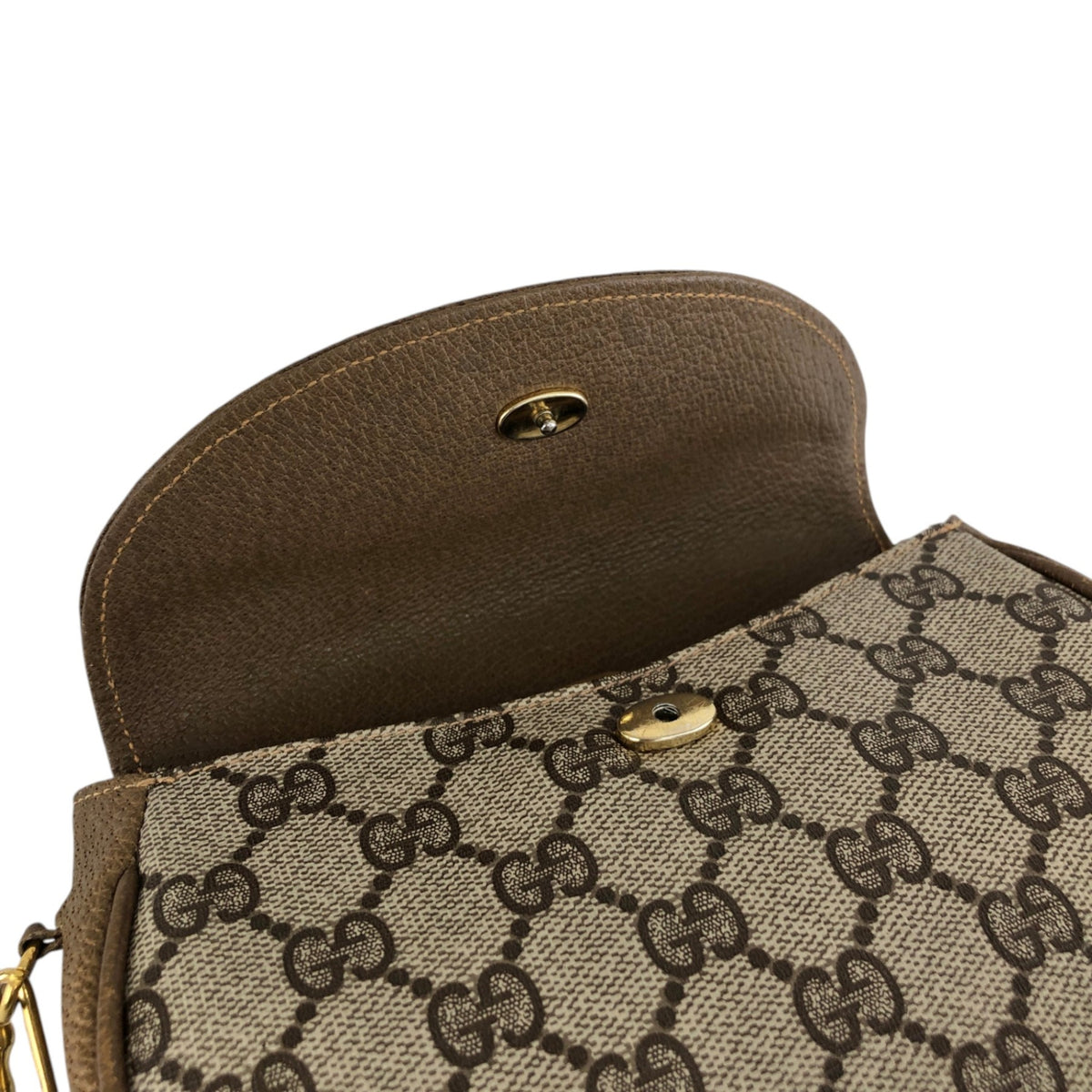 GUCCI Logo Round Shoulder bag Beige Vintage ku752d