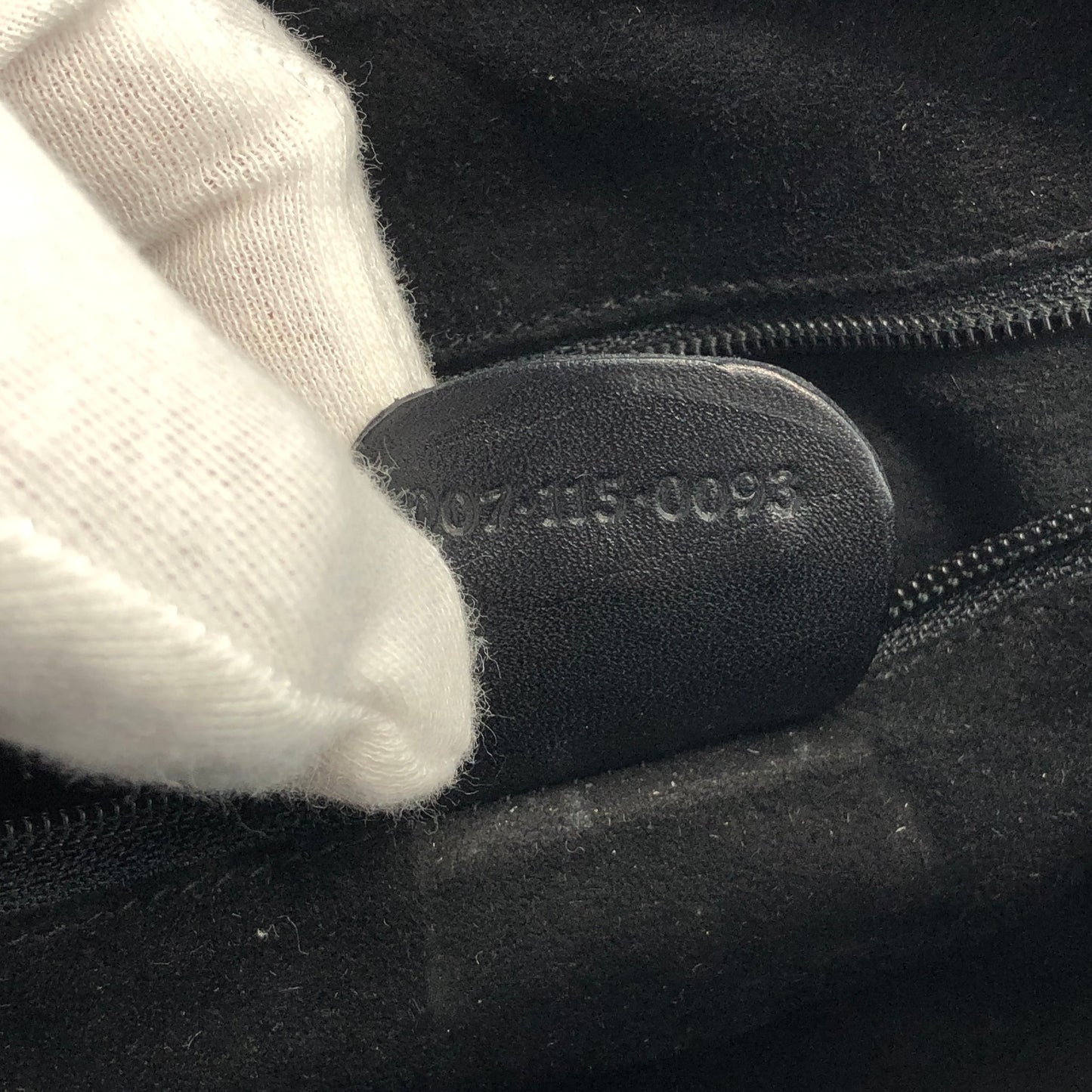 GUCCI Logo Leather Crossbody Shoulder bag Black Vintage xmntn8