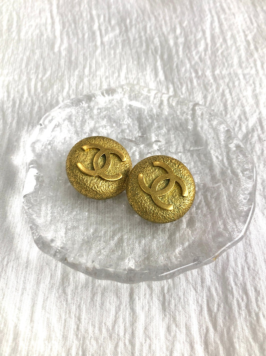 CHANEL Coco Mark Earrings Gold Vintage uuxf7n