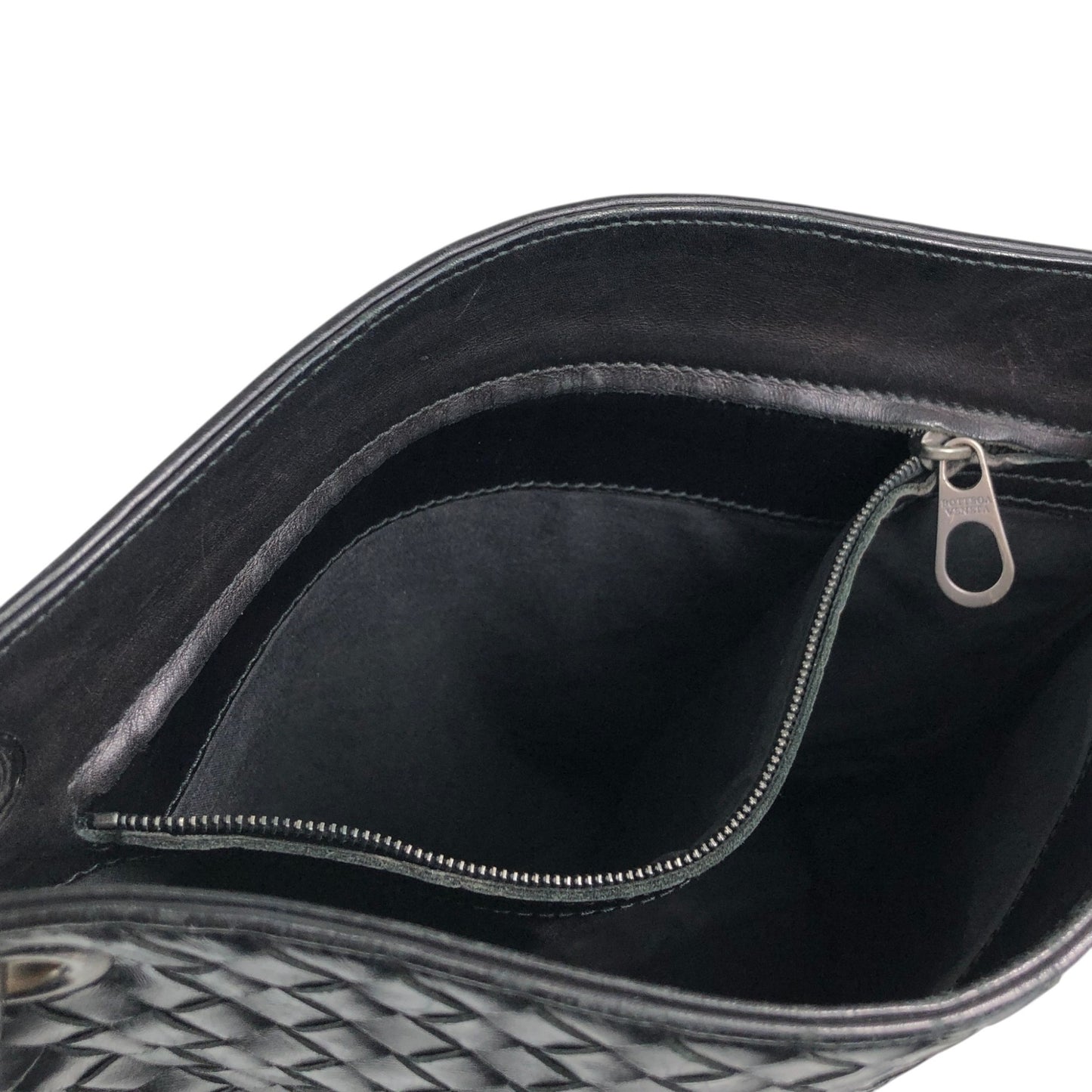 Bottega Veneta Intrecciato Shoulder bag Black Vintage zn3au7