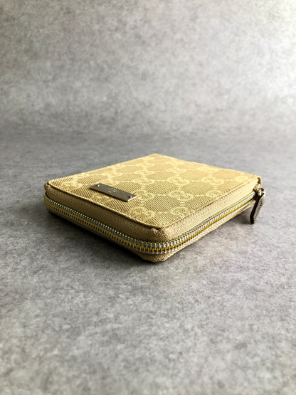 GUCCI GG Canvas Folded Wallet Gold Vintage 3fmuab