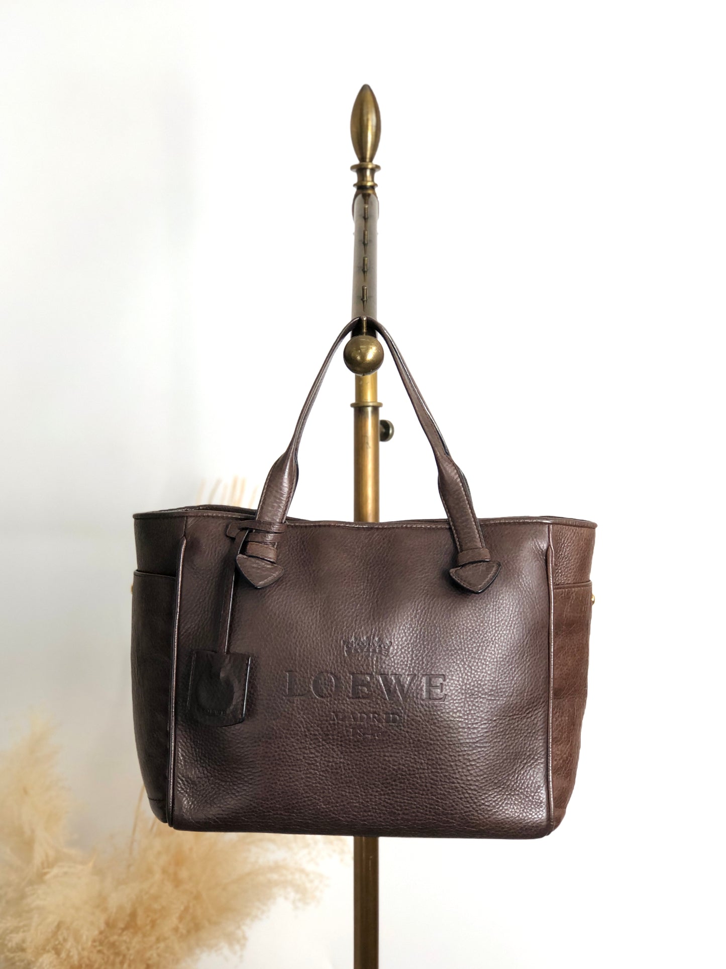 LOEWE Logo Totebag Brown Vintage ewpmv3
