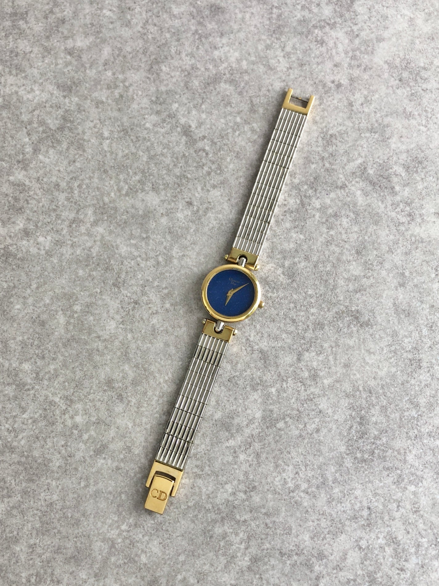 Christian Dior Logo Watch Silver 3025 Vintage f3fak4