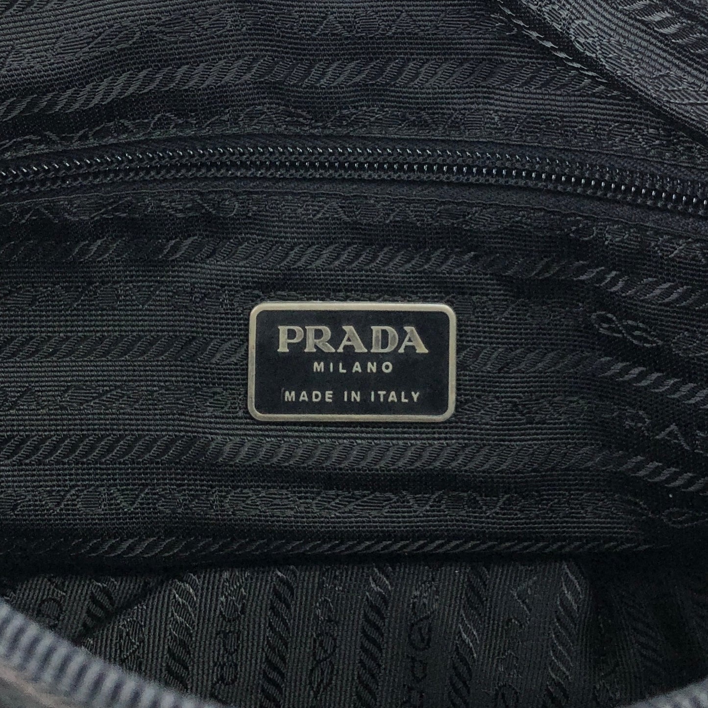 PRADA Tessuto Triangle Logo Shoulder bag Black Vintage 2i7imi