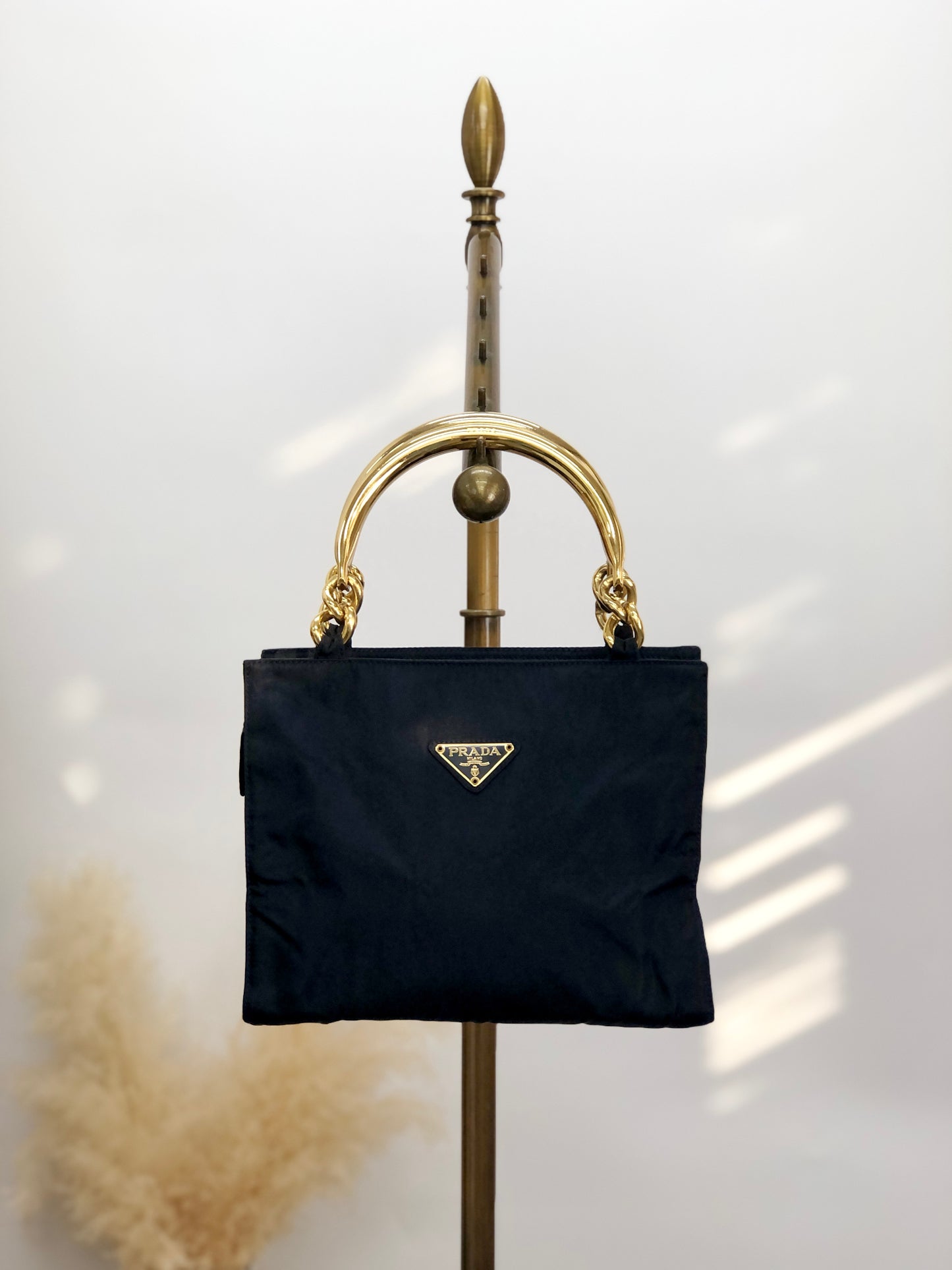PRADA Triangle Logo Metal Handle Handbag Navy Vintage 5c4zz4