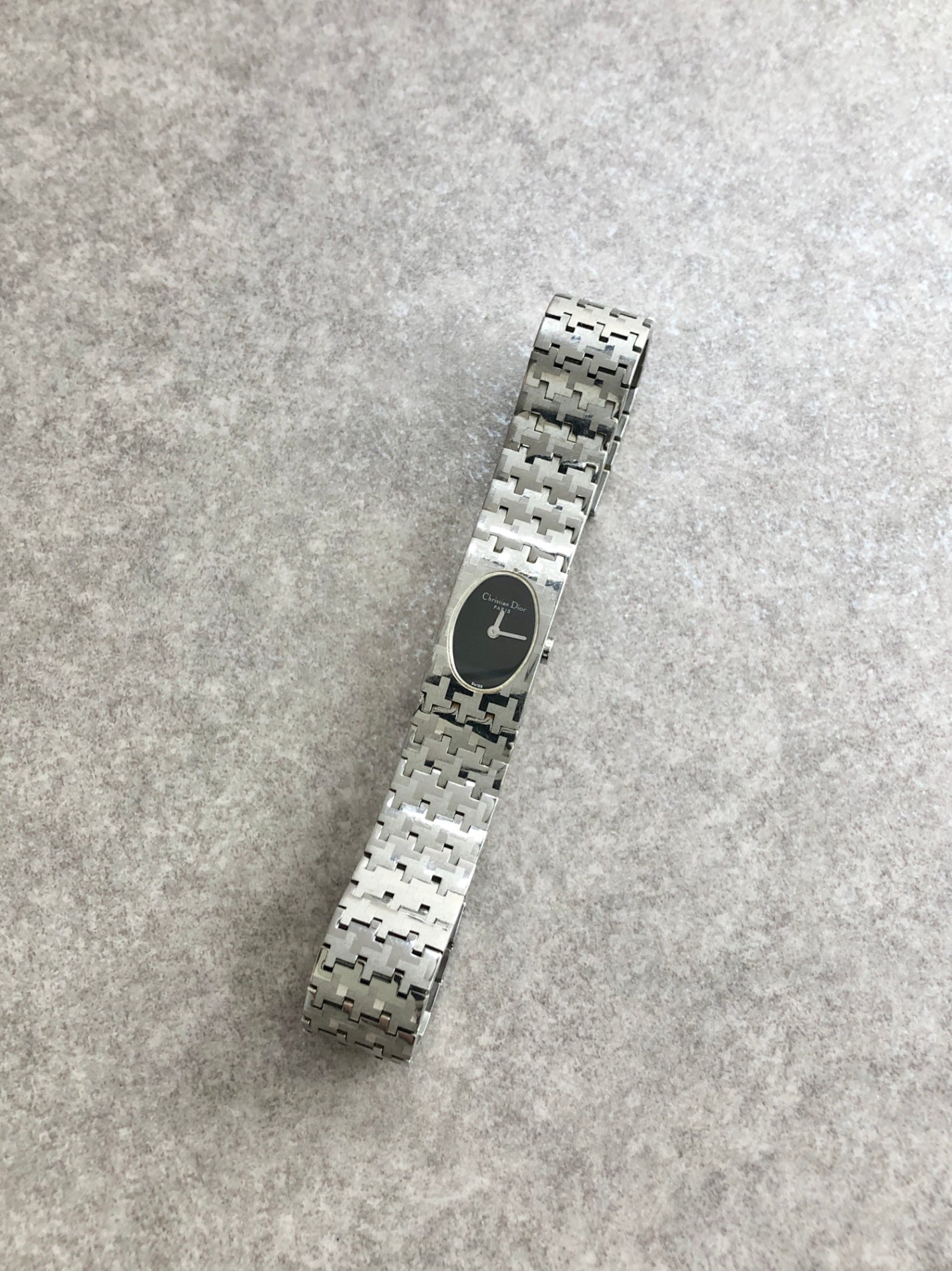 Christian Dior Logo Bangle Quartz Watch Silver D70-100 Vintage jymbmu