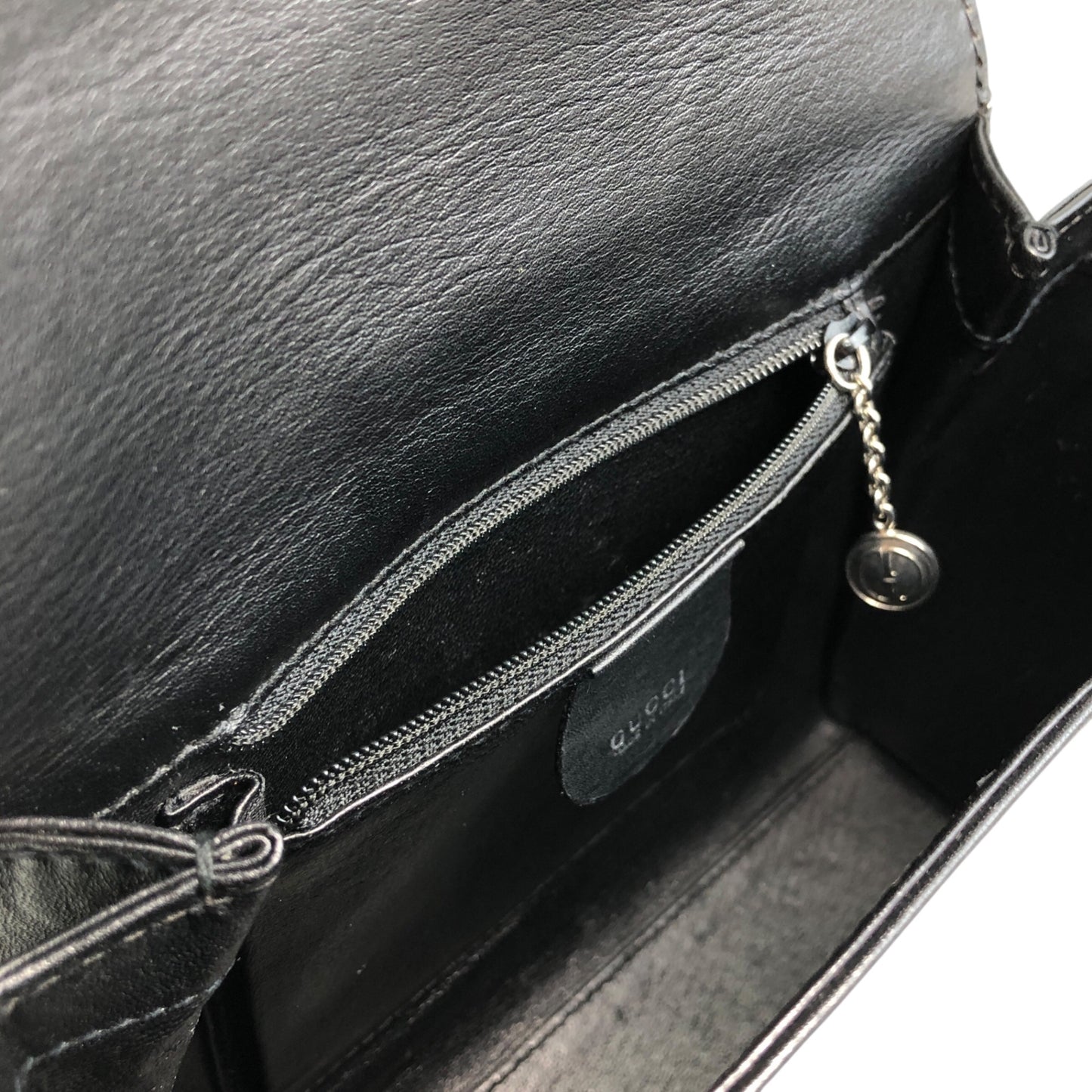GUCCI Front Buckle Shoulder bag Black Vintage 6rzffs