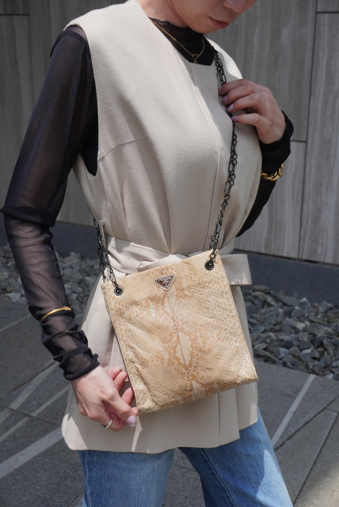 PRADA Triangle Logo Chain Shoulder bag Beige Vintage 6b4rwd