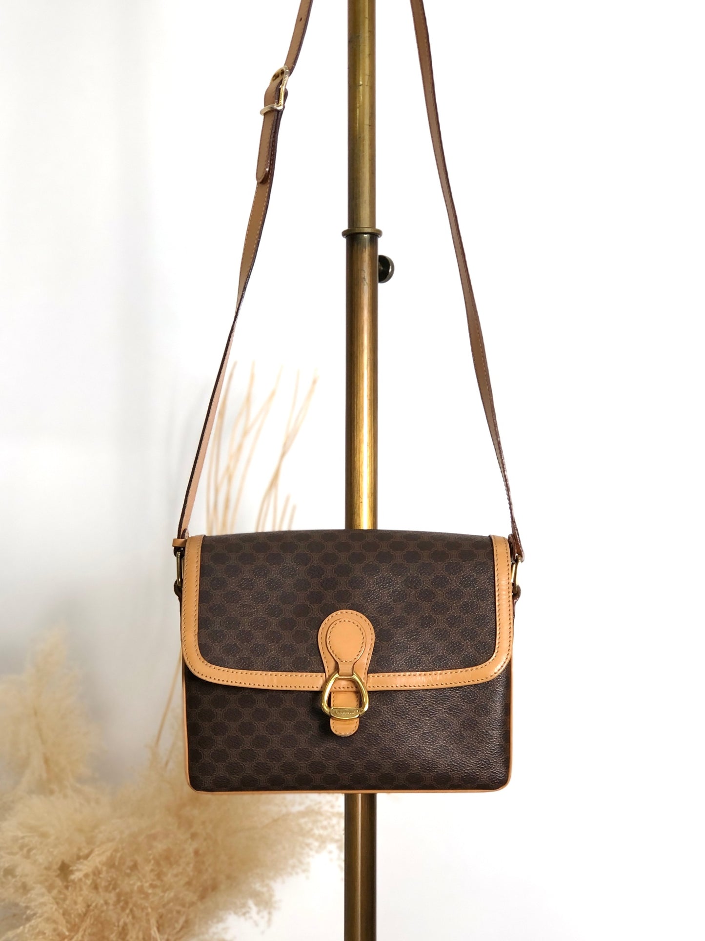 CELINE Macadam Horse Bit Shoulder bag Brown Vintage jdj37k