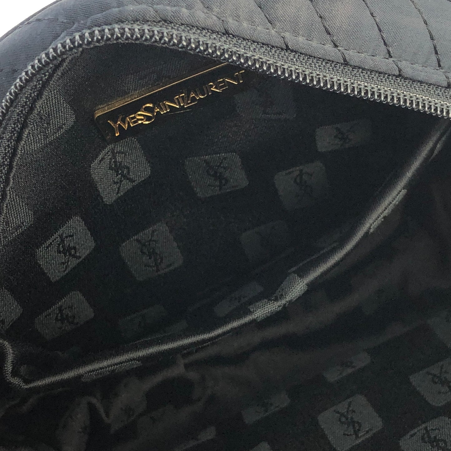 Yves Saint Laurent YSL Logo  Nylon Leather Handbag Black Vintage wx72aw