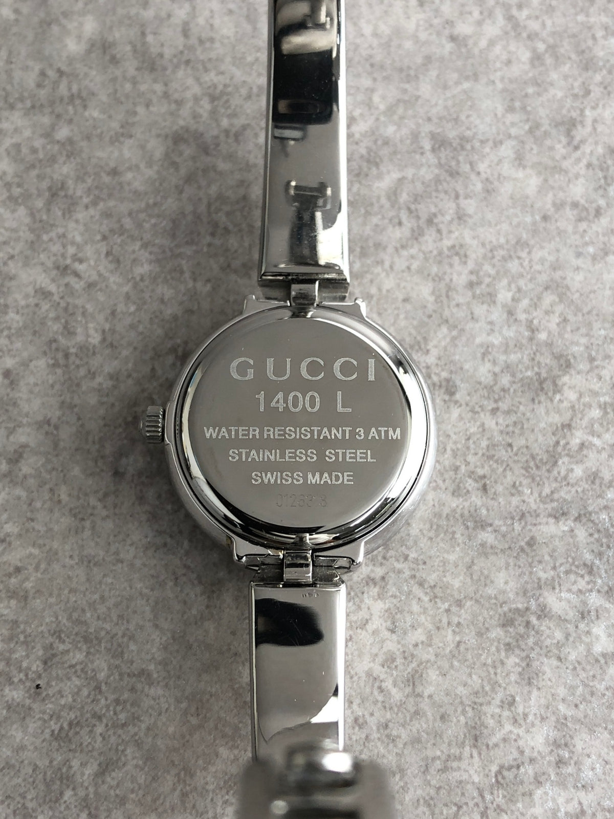 GUCCI Logo Quartz Watch Silver Vintage y43gce