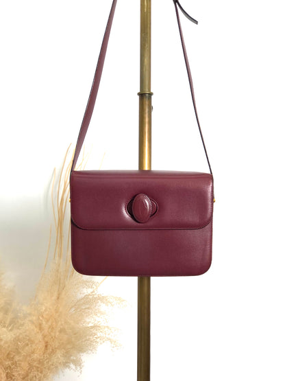 Cartier Turn Lock  Shoulder bag Bordeaux Vintage mjvugd