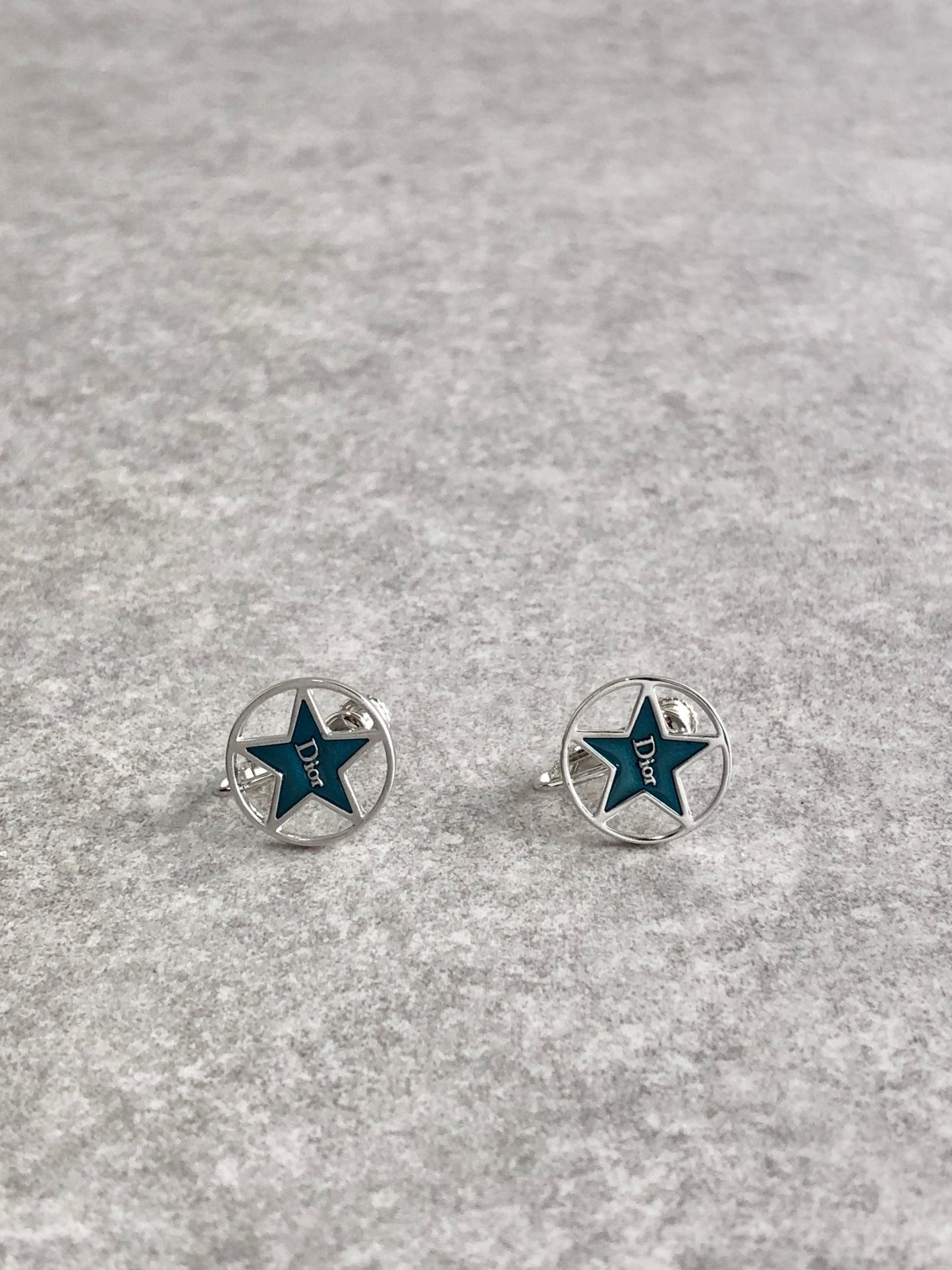 Christian Dior Logo Earrings Silver Vintage dun6w3