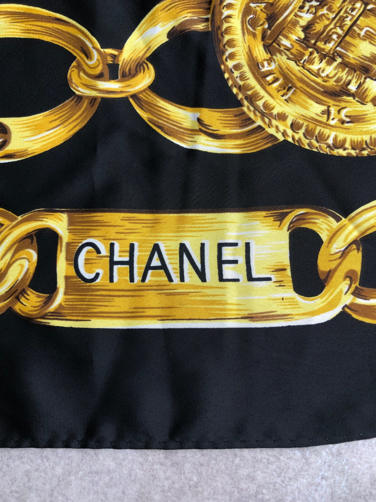 CHANEL Coco Mark SILK Scarf Black×Yellow Vintage gi546h