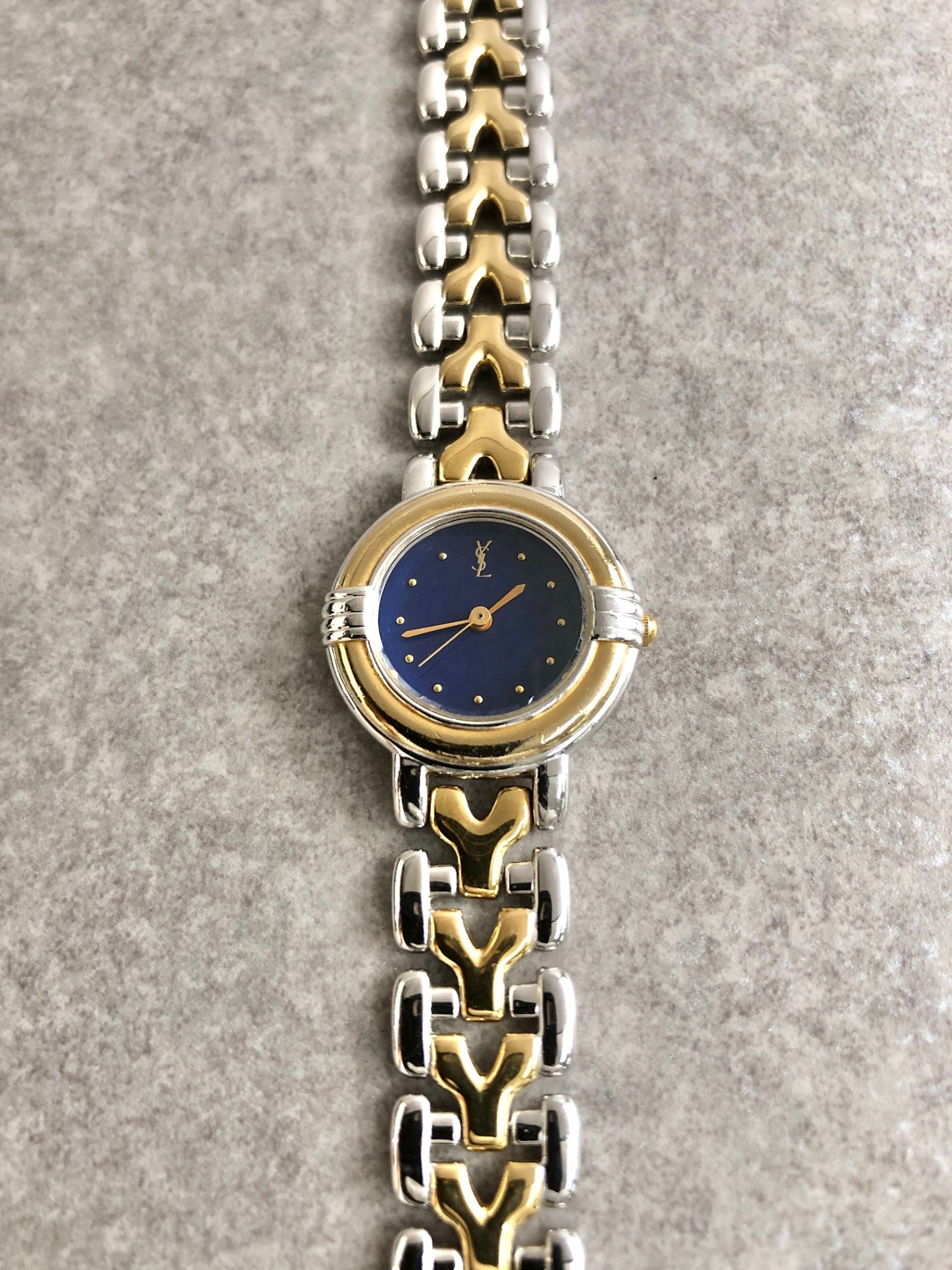 Yves Saint Laurent YSL Logo Watch Silver×Gold 5430-F43089 Vintage zbnrnv