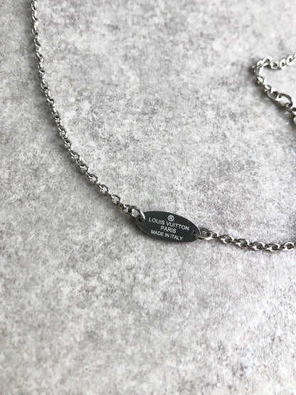 LOUIS VUITTON Necklace Silver Vintage wttc8c