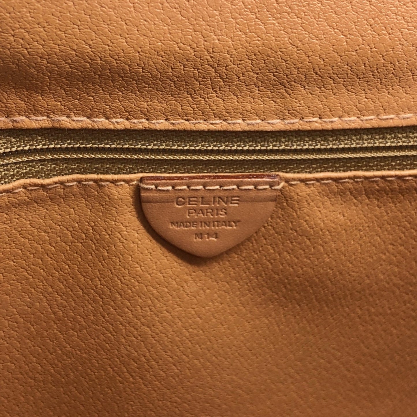 CELINE Macadam Blason Shoulder bag Brown Vintage mgt7zs