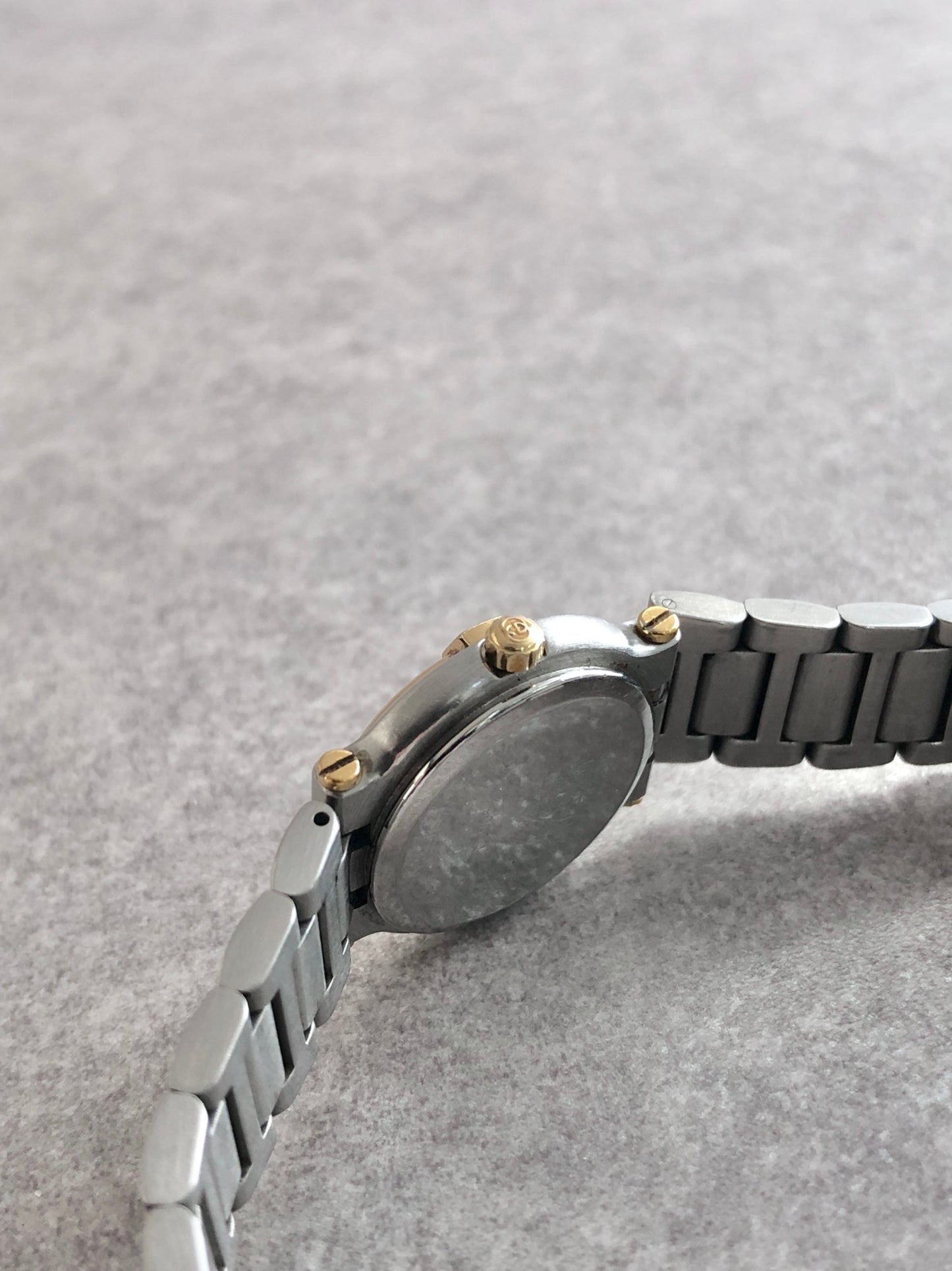 GUCCI Quartz Watch Silver×Gold 9000L Vintage hh8pxb