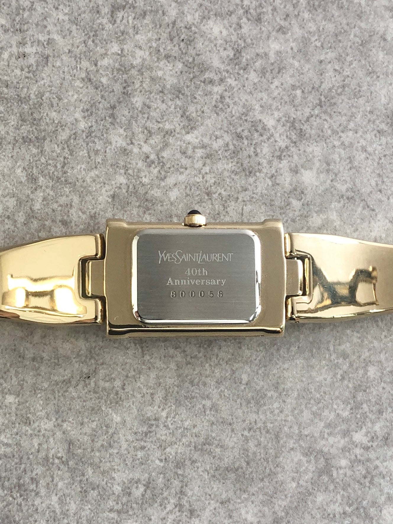 Yves Saint Laurent YSL Logo Watch Gold 40th Anniversary Vintage bn7auu