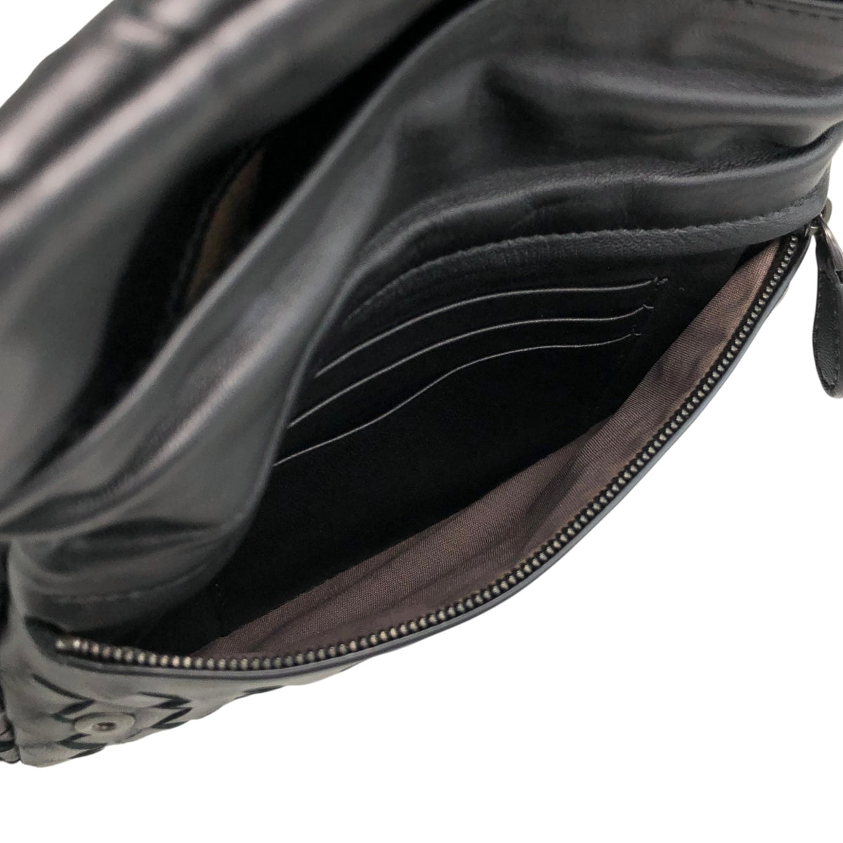 Bottega Veneta Intrecciato Shoulder bag Black Vintage 37ps5x