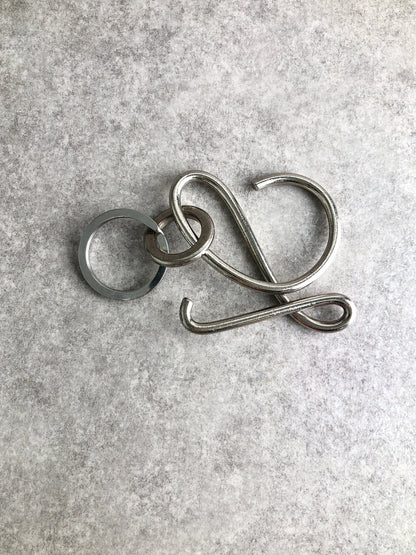 LOEWE Logo Motif key Ring Silver Vintage u37rhv