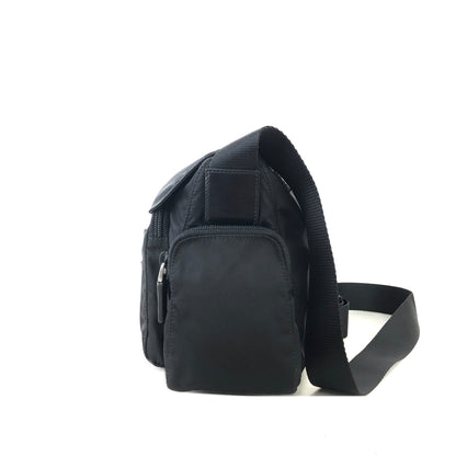 PRADA Triangle Logo Logo Motif Nylon Shoulder bag Black Vintage b8ck4u