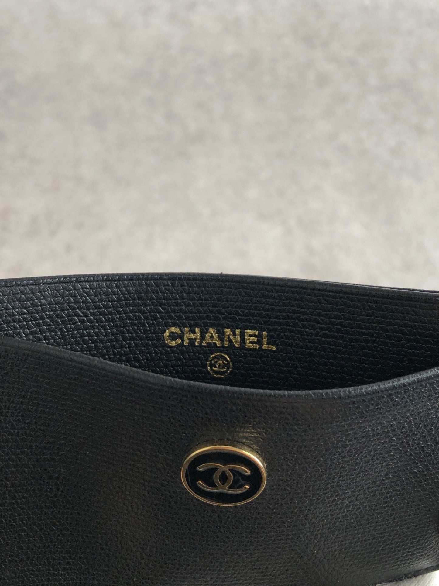 CHANEL Coco Mark Card holder Black Vintage 2wbjut