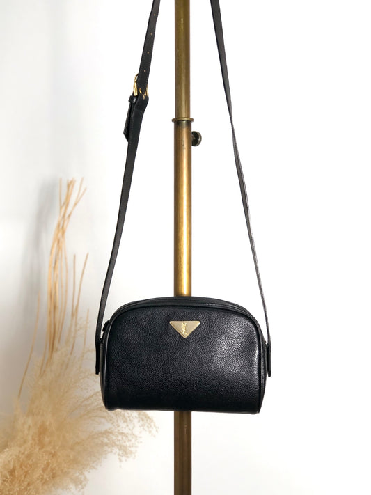 Yves Saint Laurent YSL Logo Shoulder bag Black Vintage fbers6