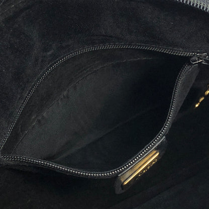 GUCCI GG Logo Leather Round Shoulder bag Black Vintage jgay4g