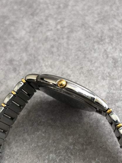 Yves Saint Laurent YSL Logo Watch Silver 4625⁻E67269TA Vintage bbd37f