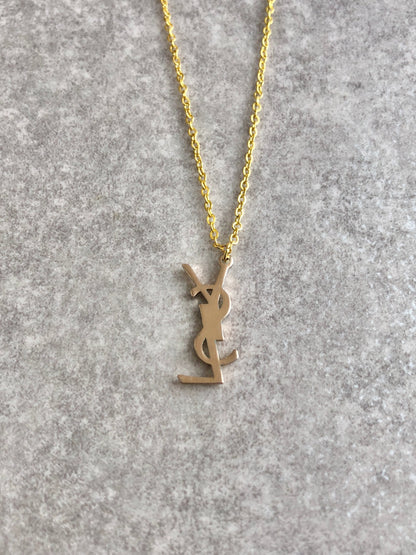 Yves Saint Laurent YSL Logo Cassandra Necklace Gold Vintage wrix66