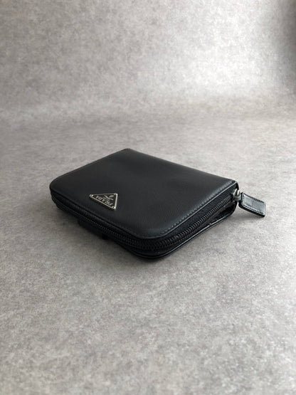 PRADA Triangle Logo Folded Wallet Black Vintage pjch8z