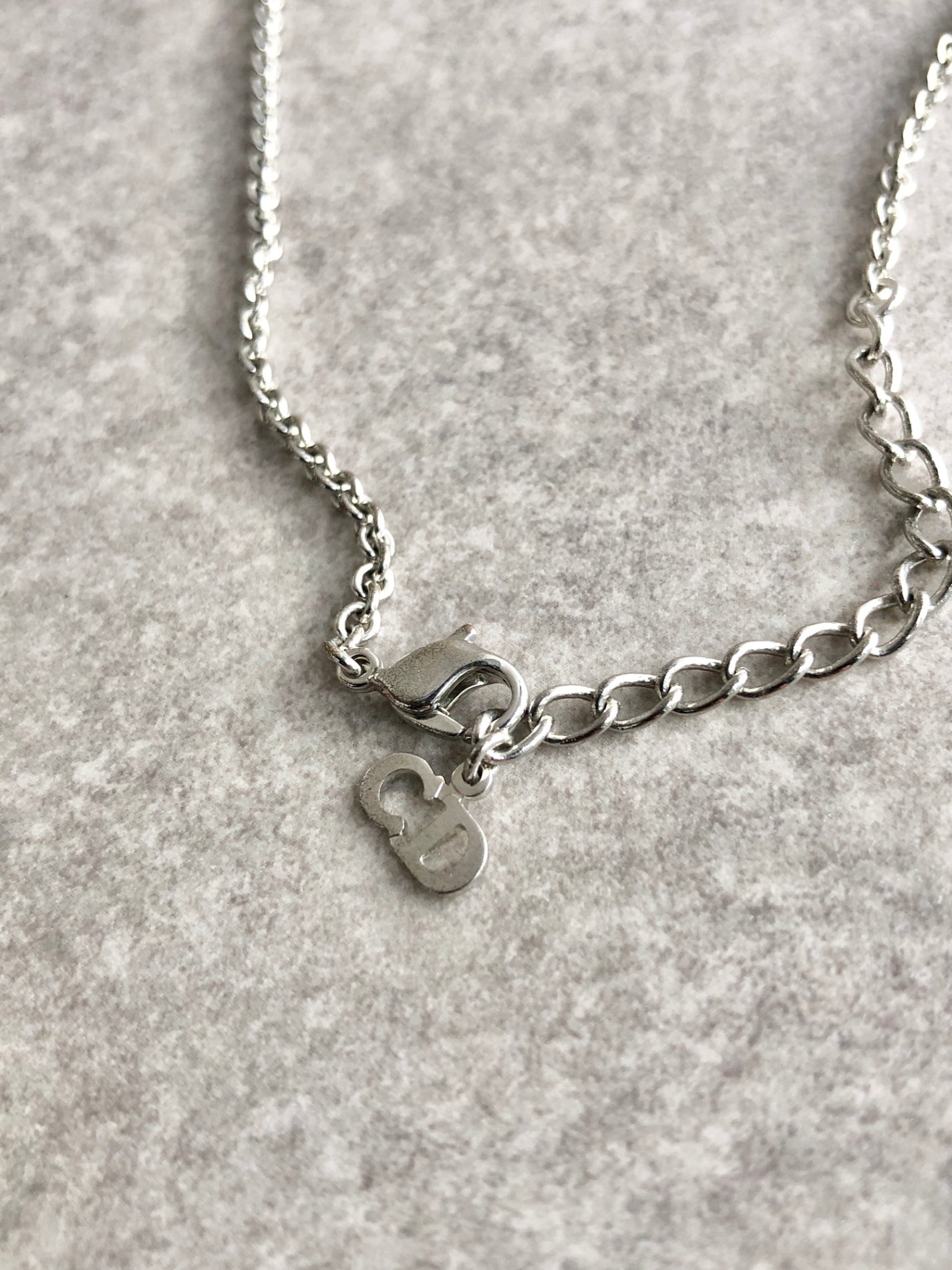 Christian Dior Logo Charm Necklace Silver Vintage 6kt6mz