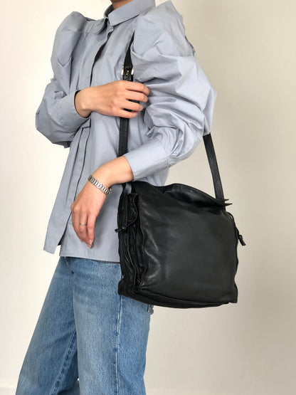 LOEWE Anagram Flamenco Drawstring Shoulder bag Black Vintage ak5uss