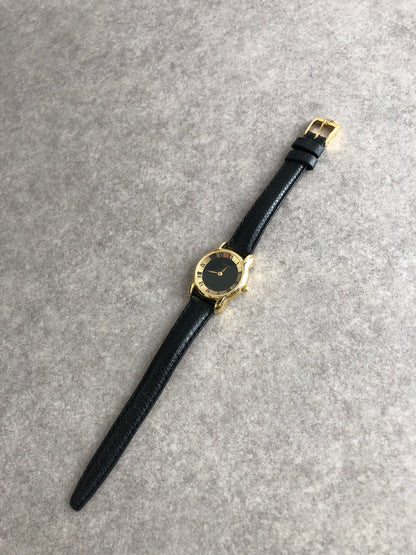 GUCCI Logo Quartz Watch Black×Gold Vintage zt6np6