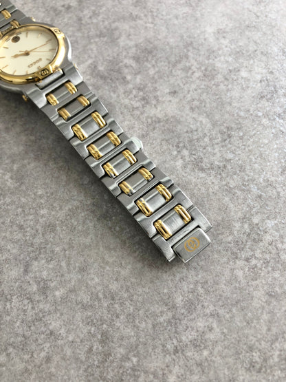 GUCCI Logo Watch Silver×Gold 9000M Vintage vzg4zk