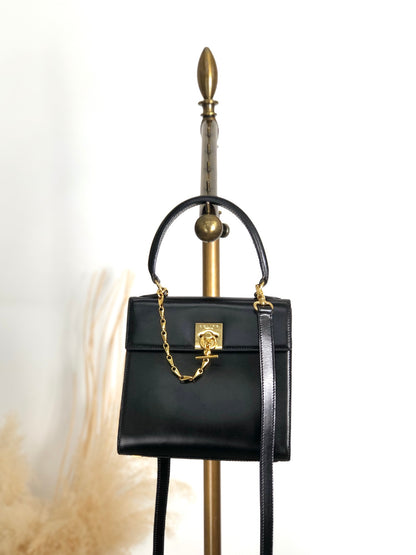 CELINE Gancini Chain Two-way Handbag Shoulder bag Black Vintage ydzyn7